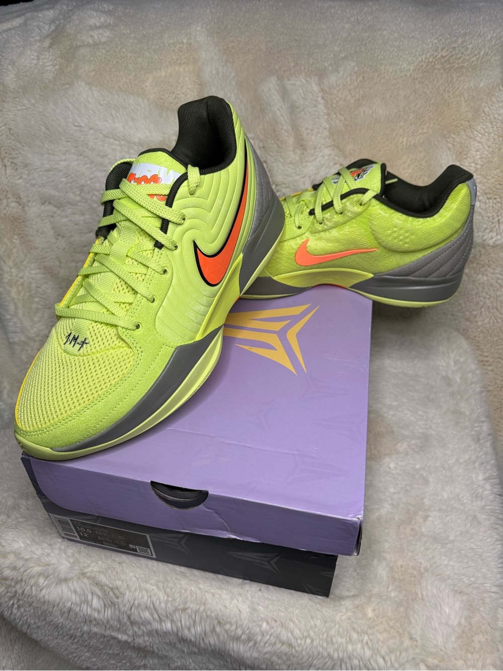 New in Box ⚡️JA MORANT - Men’s Size 10.5 / Women’s Size 12